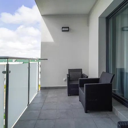 Deep Blue Lagoon 350m Od Plazy! Klimatyzacja Parking, Netflix, 2 Apartmán Grzybowo (West Pomeranian)